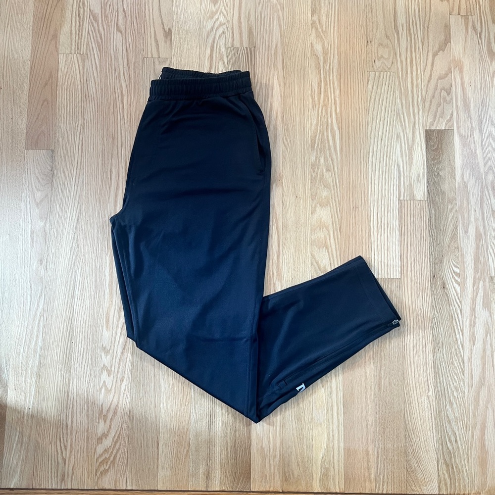 Vuori Men’s Medium Sunday Performance Track Pants